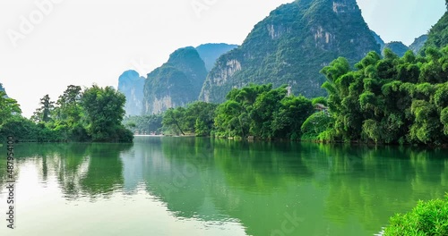 桂林青山绿水自然景观。著名的度假胜地